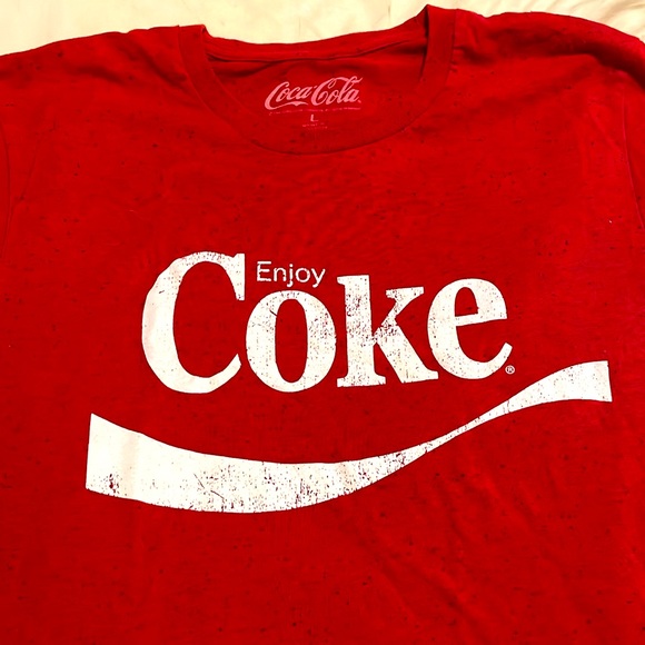 Soft Coke tee shirt - Picture 2 of 5